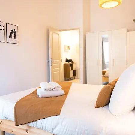Apartman De Charme 4 A 6 Pers Coeur Historique Beaucaire