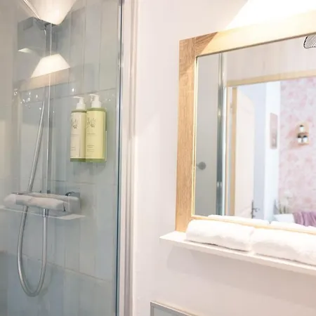 De Charme 4 à 6 Pers Cœur Historique Apartamento *